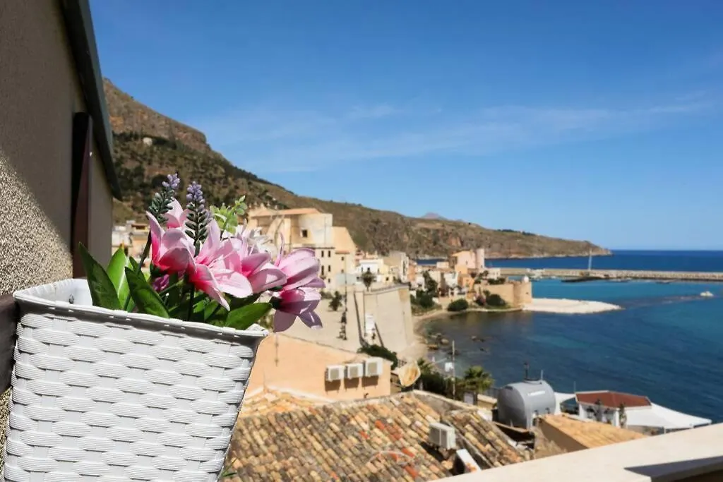 Casa vacanze La Casa Blu Sul Mare - The Blue House By The Sea Villa Castellammare del Golfo