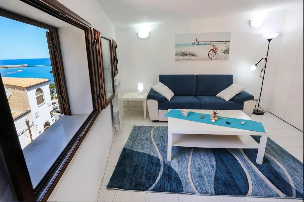 Casa vacanze La Casa Blu Sul Mare - The Blue House By The Sea Villa Castellammare del Golfo
